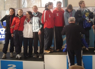 Brigitte, Marie-Caroline, Maria et Heidi sur le podium féminin Brigitte, Marie-Caroline, Maria et Heidi sur le podium féminin