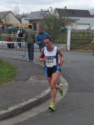 Maria DA SILVA sur le premier relais de 10km