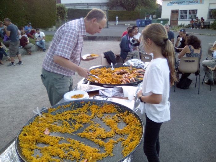 Paella géante