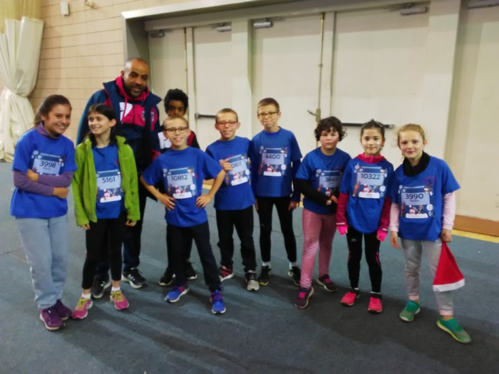 Eveil athlétique et poussins avec leur entraineur Garry