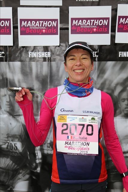 Le marathon du Beaujolais : le beaujolais nouveau c'est mieux que le malto ! Le marathon du Beaujolais : le beaujolais nouveau c'est mieux que le malto !
