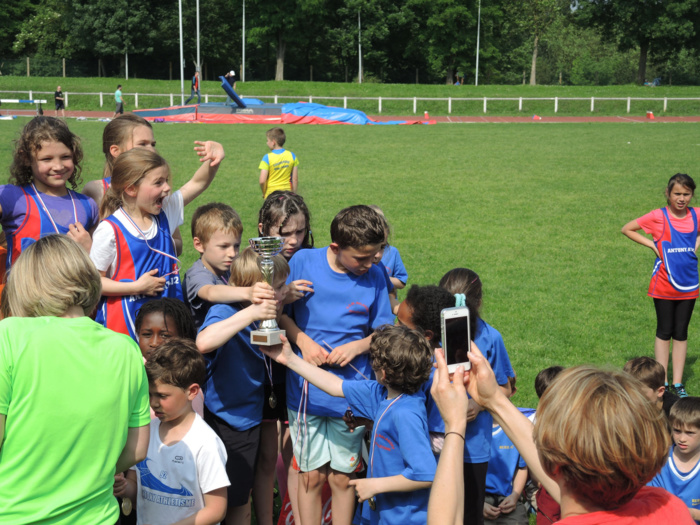 Finale départementale des animations Eveil athlétique et triathlons Poussins-Poussines