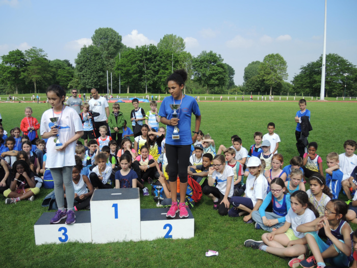 Finale départementale des animations Eveil athlétique et triathlons Poussins-Poussines