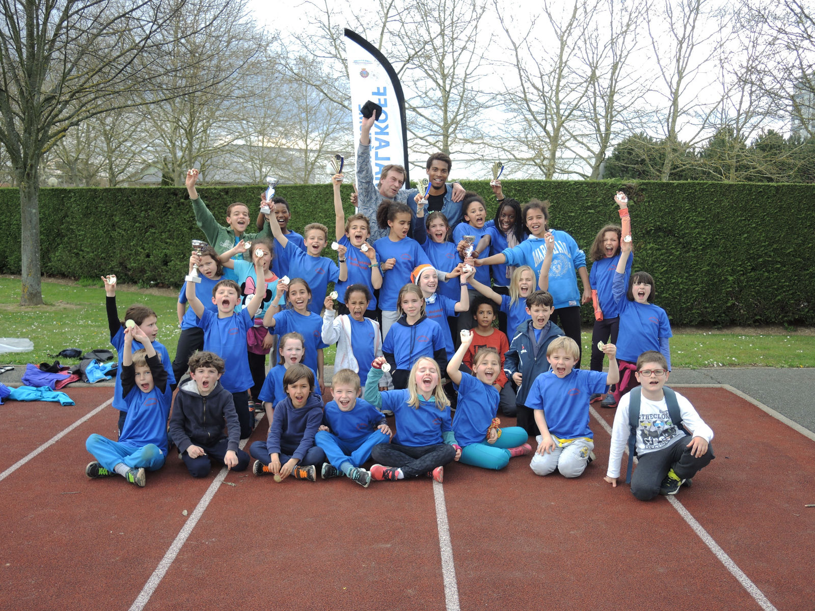 2ème tour du challenge départemental de triathlon Poussin(e)s et Kid-Athlé éveil. 2ème tour du challenge départemental de triathlon Poussin(e)s et Kid-Athlé éveil.