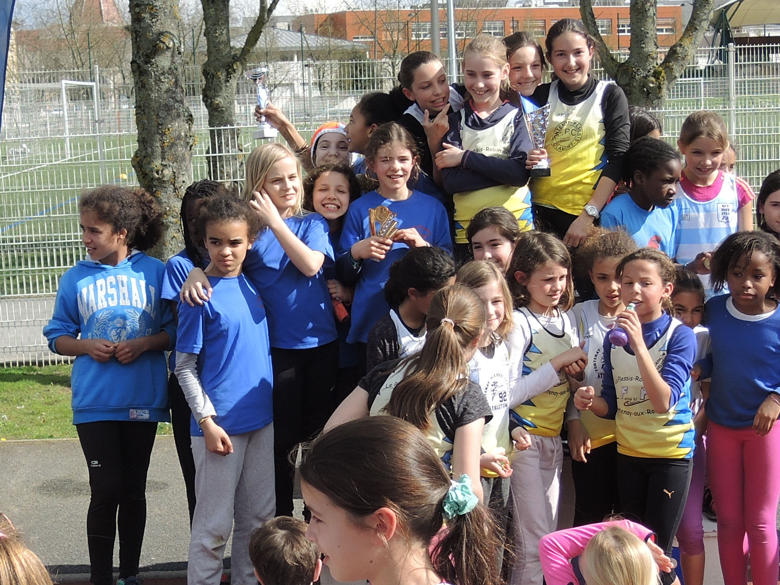 2ème tour du challenge départemental de triathlon Poussin(e)s et Kid-Athlé éveil. 2ème tour du challenge départemental de triathlon Poussin(e)s et Kid-Athlé éveil.